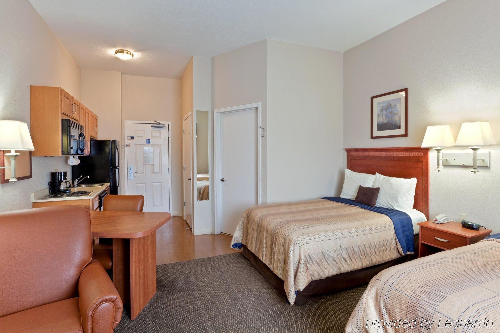 Candlewood Suites Medford By Ihg Dış mekan fotoğraf